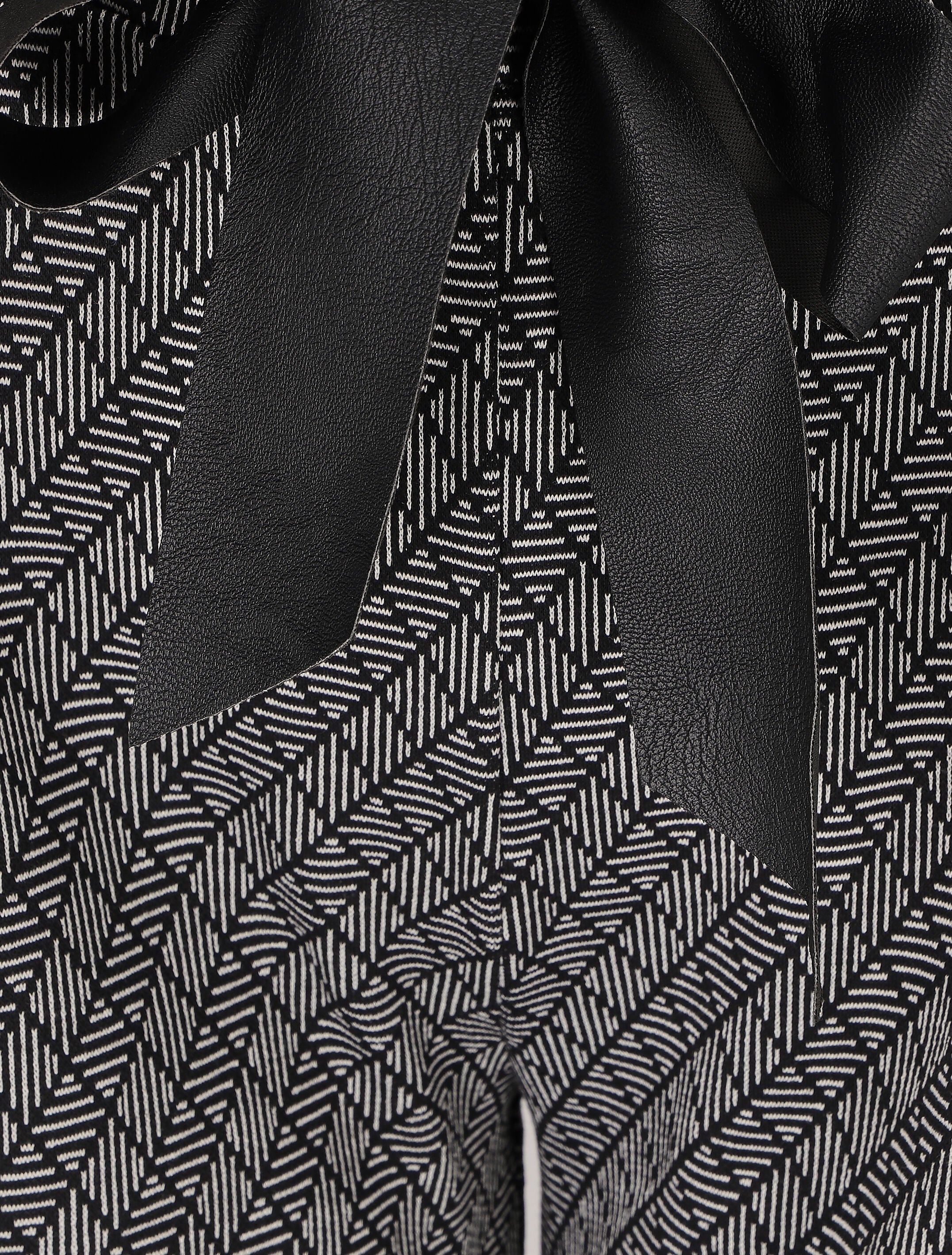 Broek met wijde pasvorm en grafische print - Zwart - Image 3