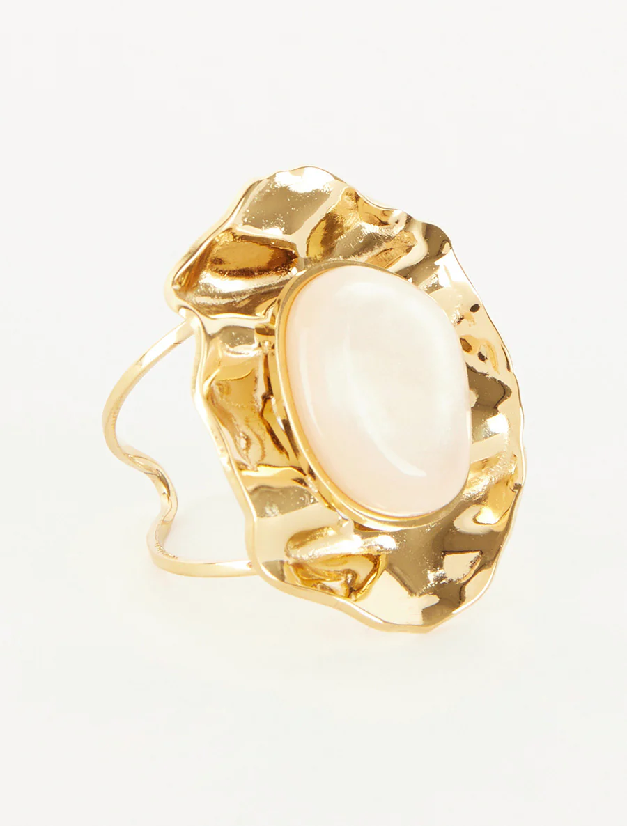 Gehamerde ring versierd met een steen - Beige - Image 2