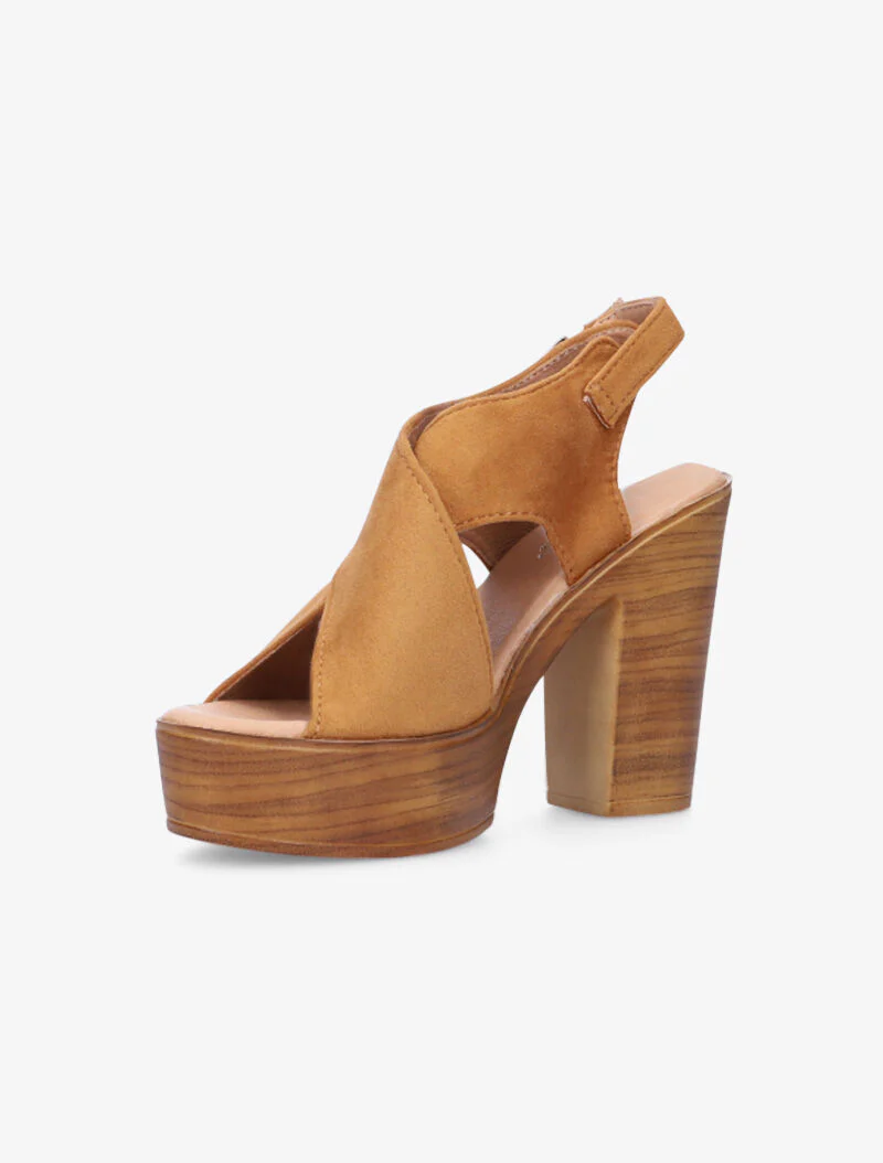 Gekruiste sandalen met houten hak - camel - Image 3