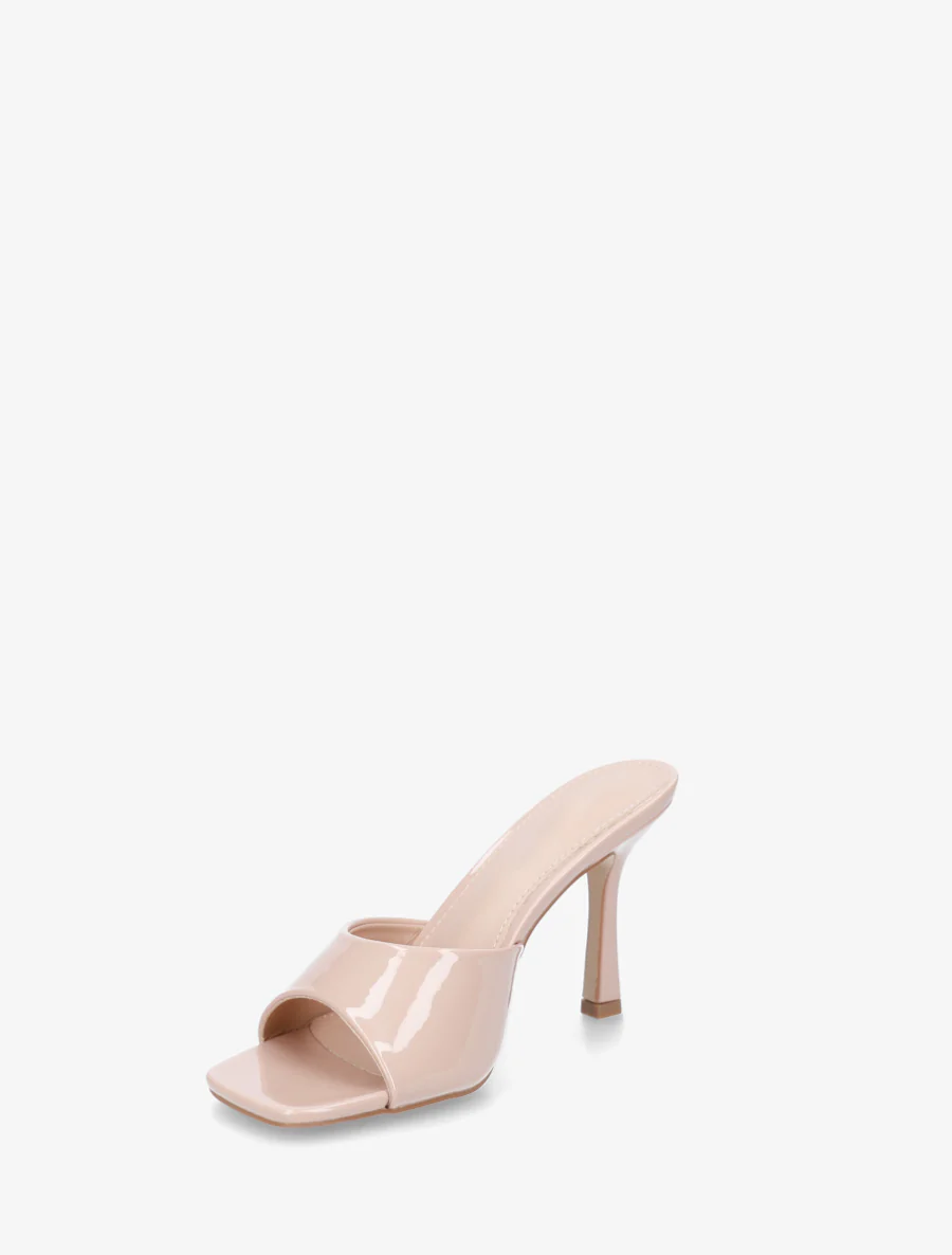 Gelakte naaldhakkenmuiltjes - Beige - Image 3