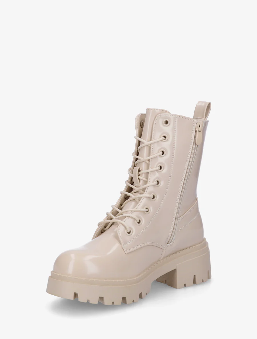 Gelakte veterlaarsjes - Beige - Image 3