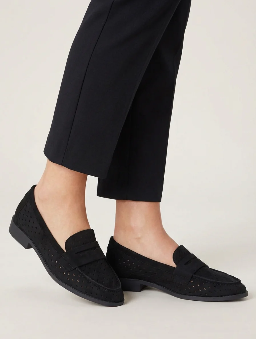 Geperforeerde mocassins van suèdine - Zwart - Image 5
