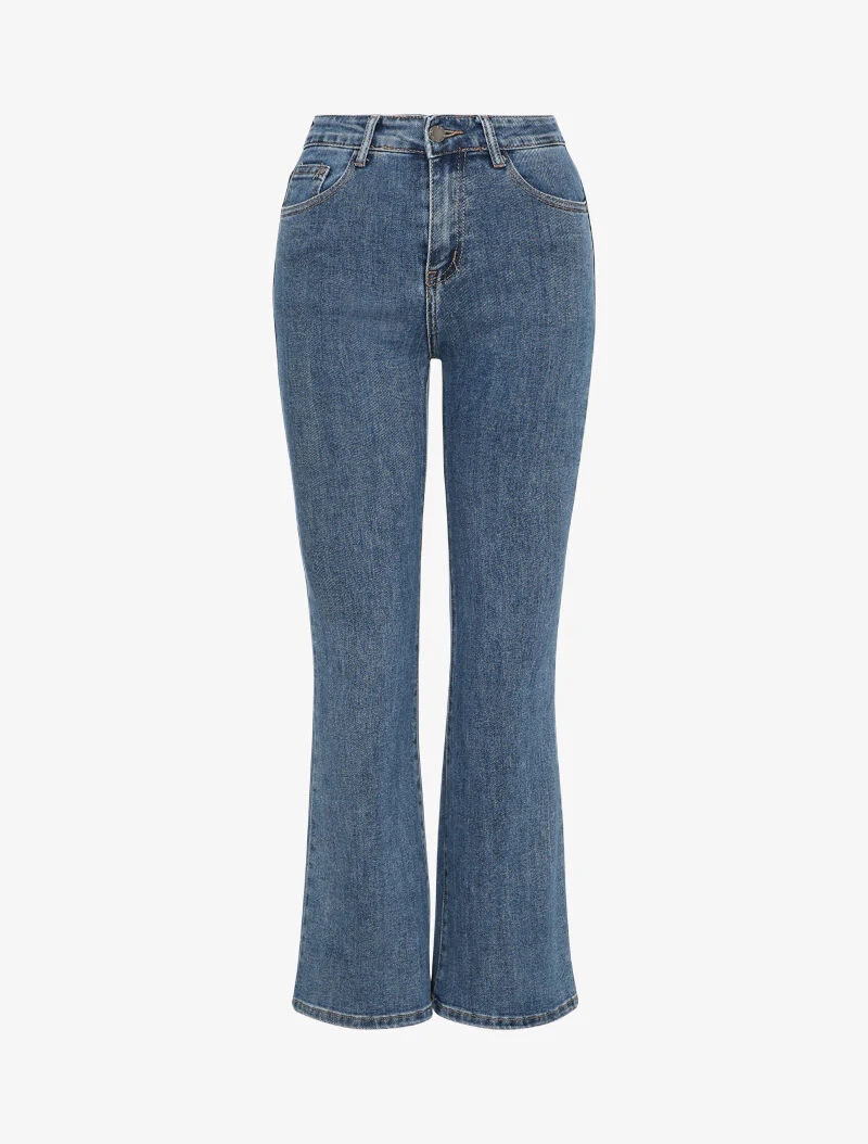 Jean flare lichtjes vervaagd - Blauw