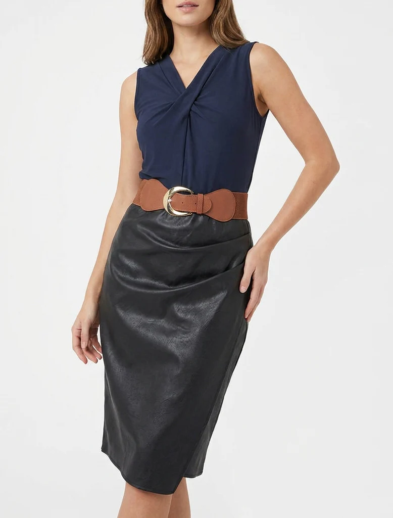 Jurk met twee materialen en V-hals - Zwart - Image 4