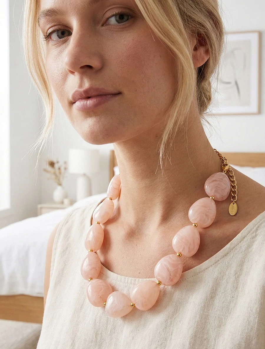 Kralenketting van hars - Roos