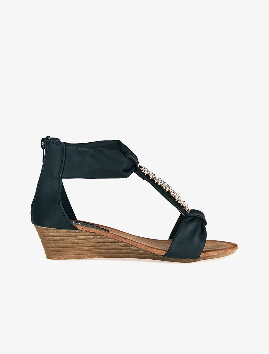 Sierlijke sandalen met strass - zwart
