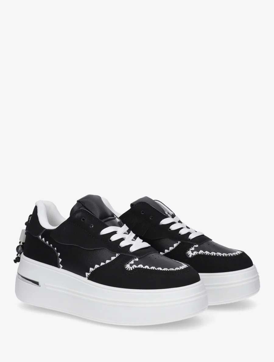 Plateau sneakers en kwastjes - Zwart - Image 4