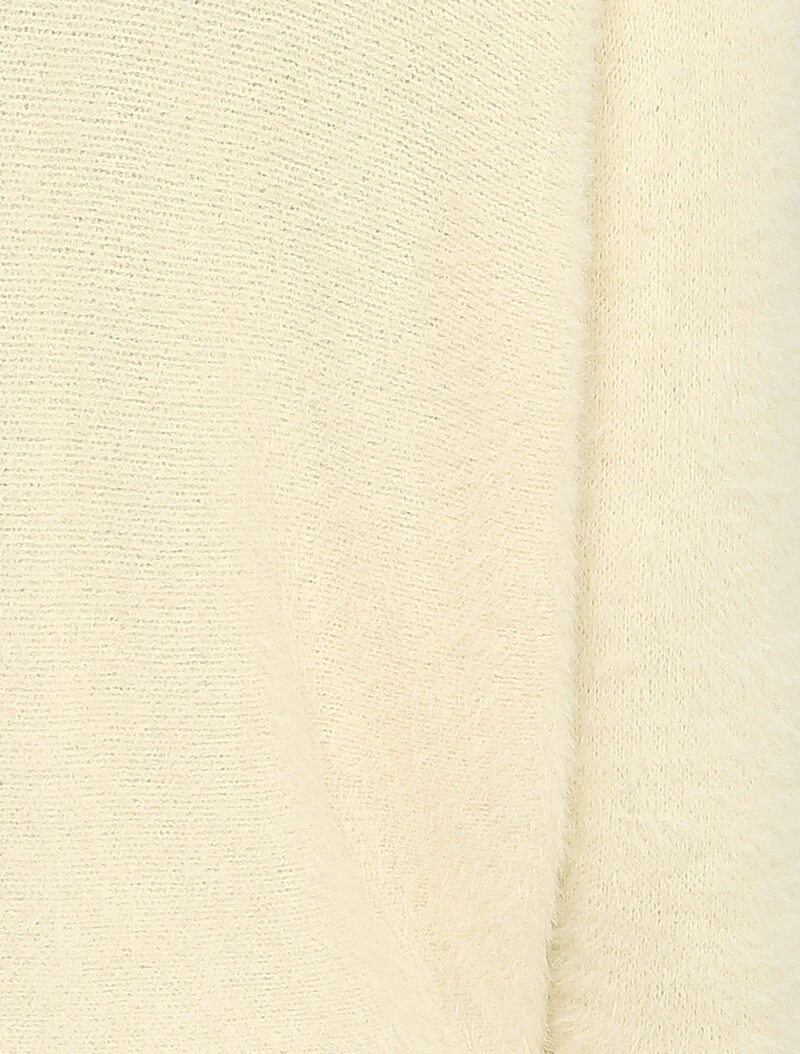 Oversized pluizige trui met vleermuismouwen - Beige - Image 3