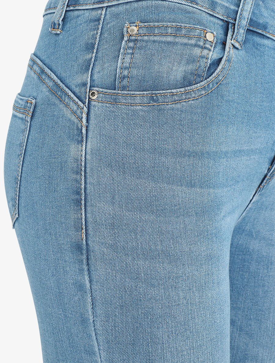 Push-up. uitlopende jeans - blauw - Image 3