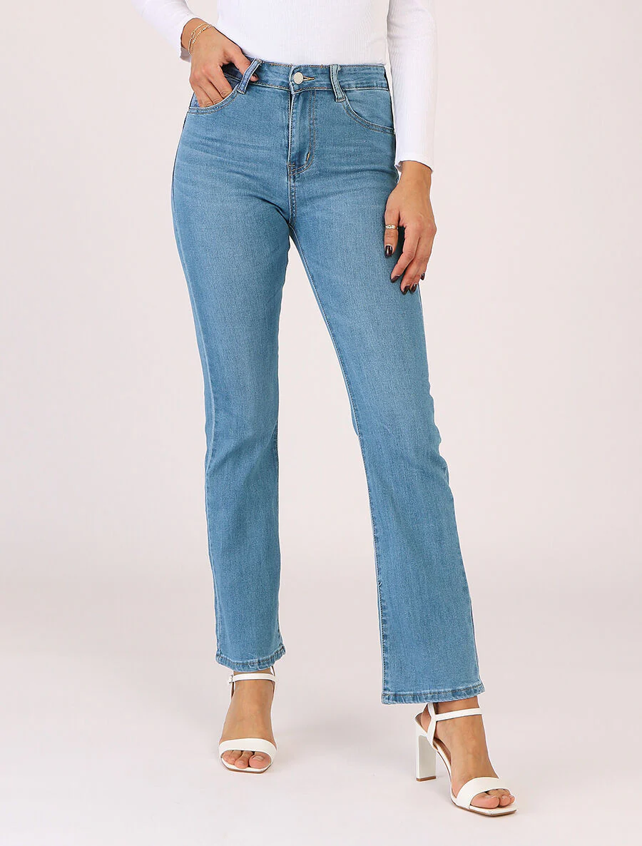 Push-up. uitlopende jeans - blauw - Image 4