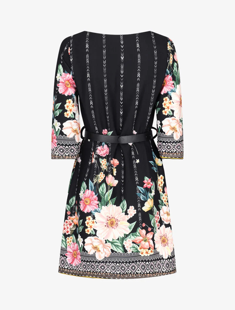Rechte jurk met diverse prints - zwart - Image 3
