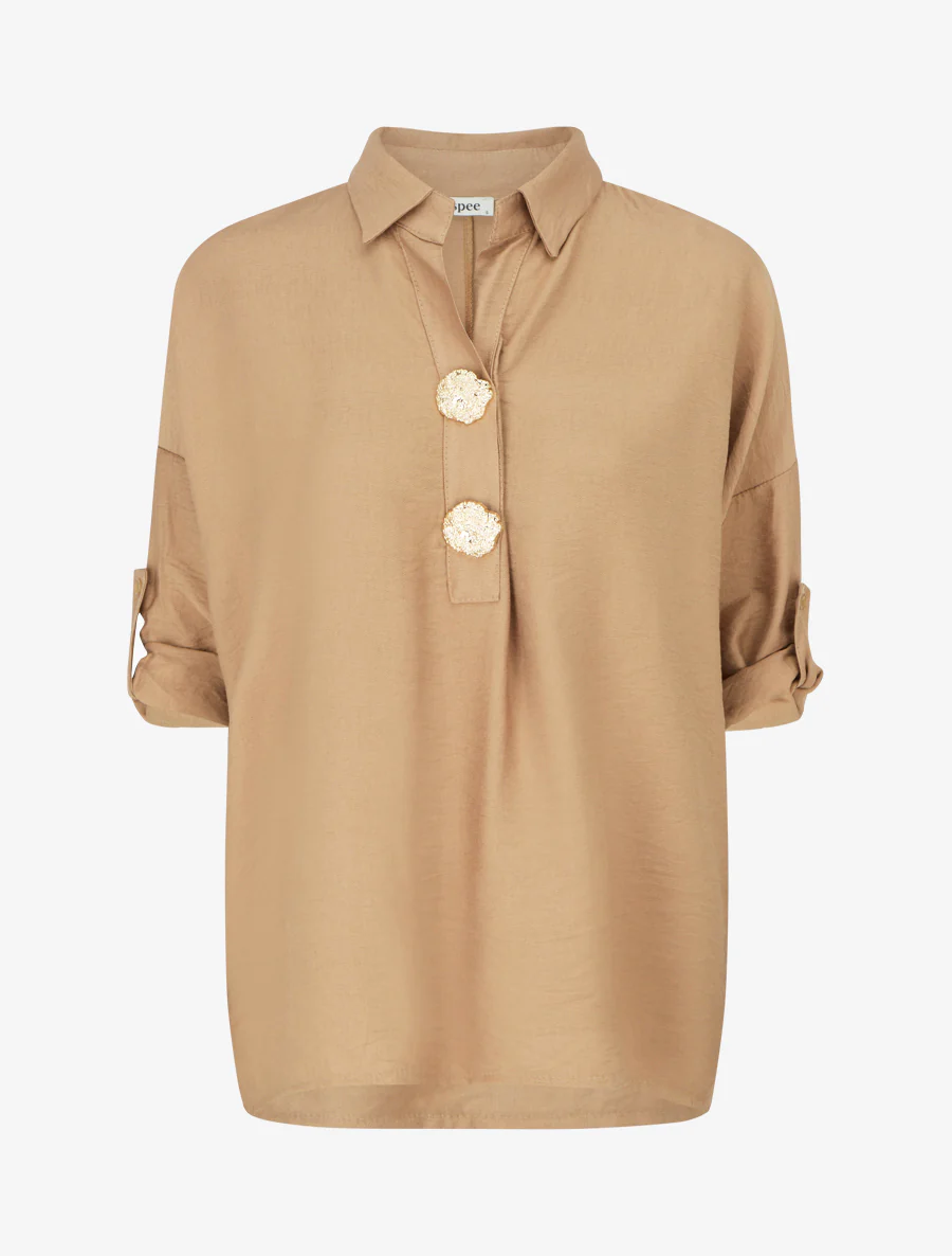 Ruime blouse met metalen pinnen - Kameel