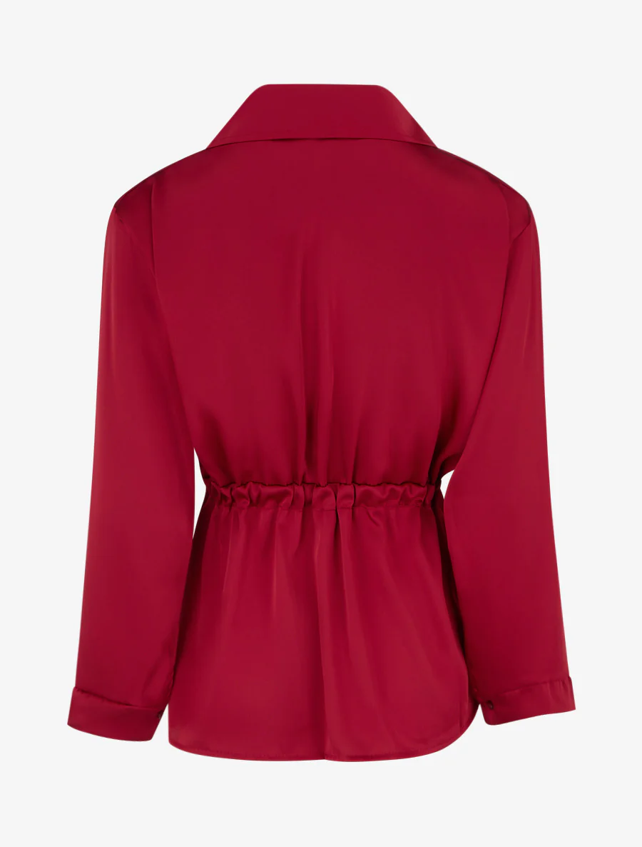 Ruime satijnen blouse met strikjes. - Rood - Image 2