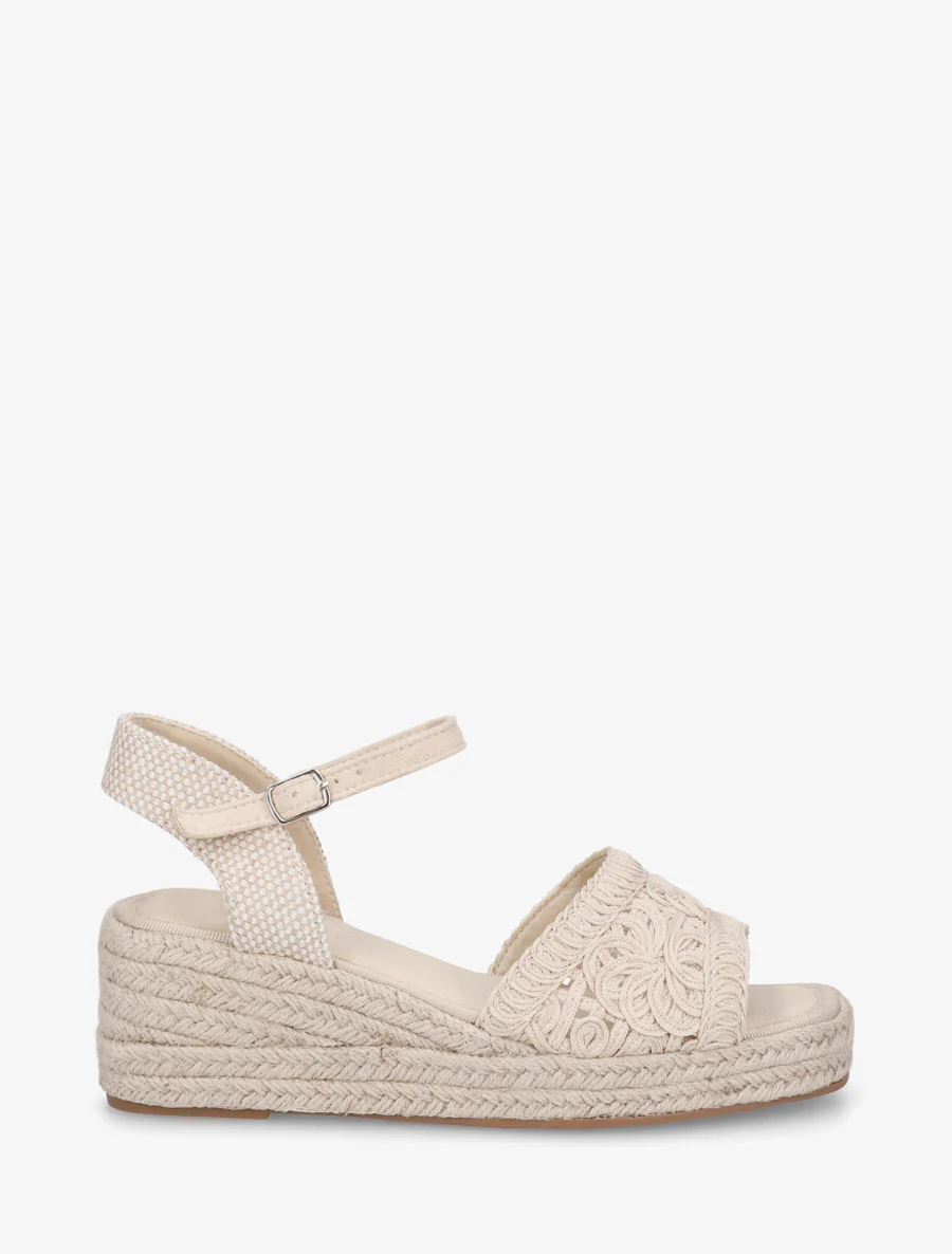 Sandaal met sleehak en raffia zool - Beige