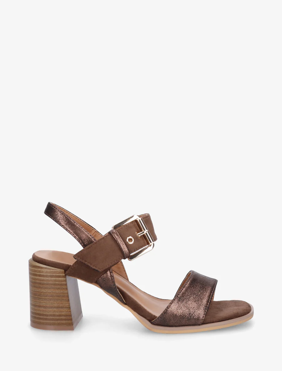 Sandalen met twee materialen en hak - Bruin