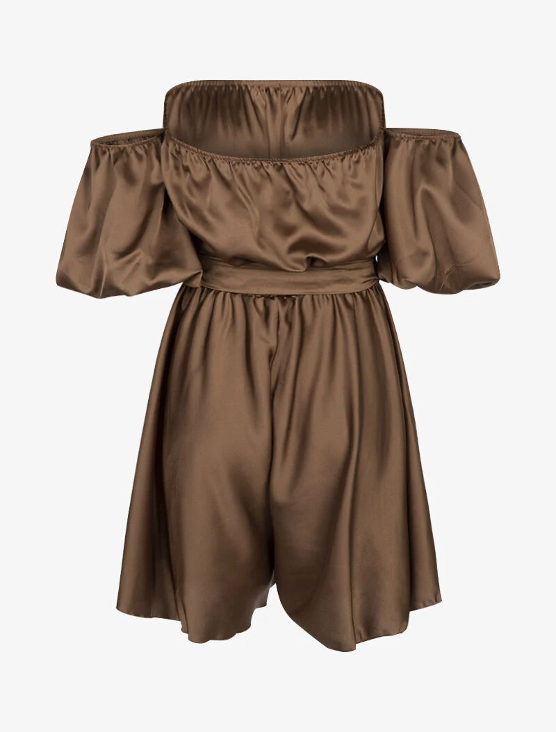 Satijnen playsuit met blote schouders - bruin - Image 2