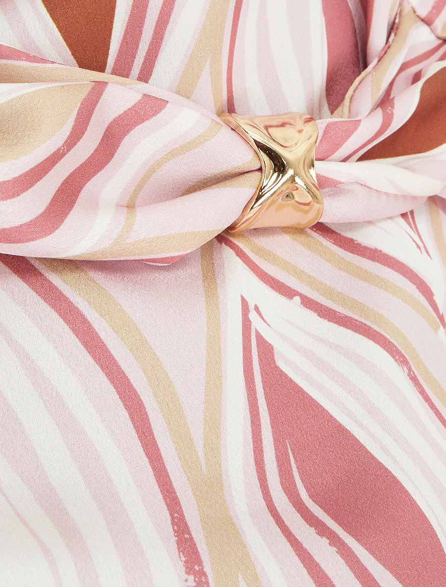 Satijnen top met fantasieprint en juweel - Roos - Image 3
