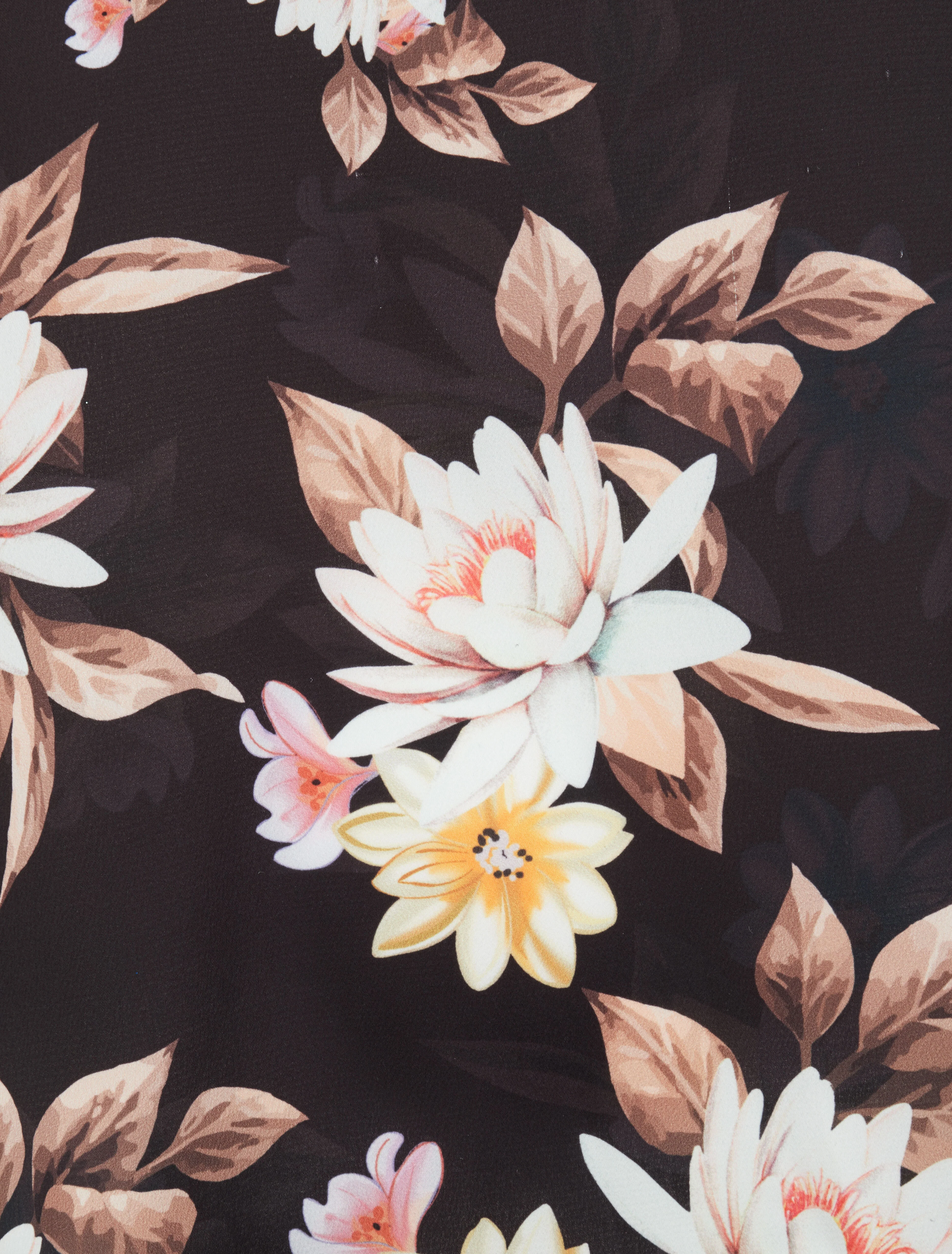Satijnen top met lotusbloemenprint en kanten detail - zwart - Image 3