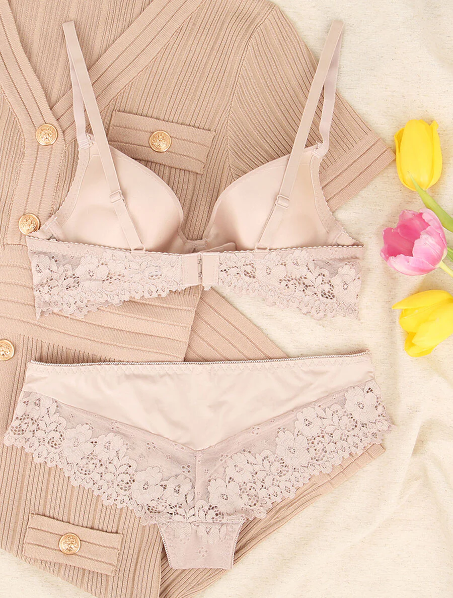 Set van netstof en kant - Beige - Image 2