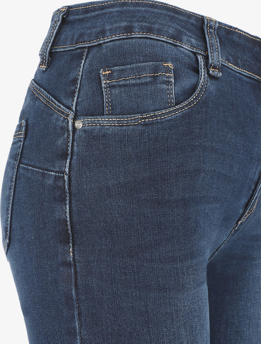 Slim fit push-up jeans. standaard taille - blauw - Image 3