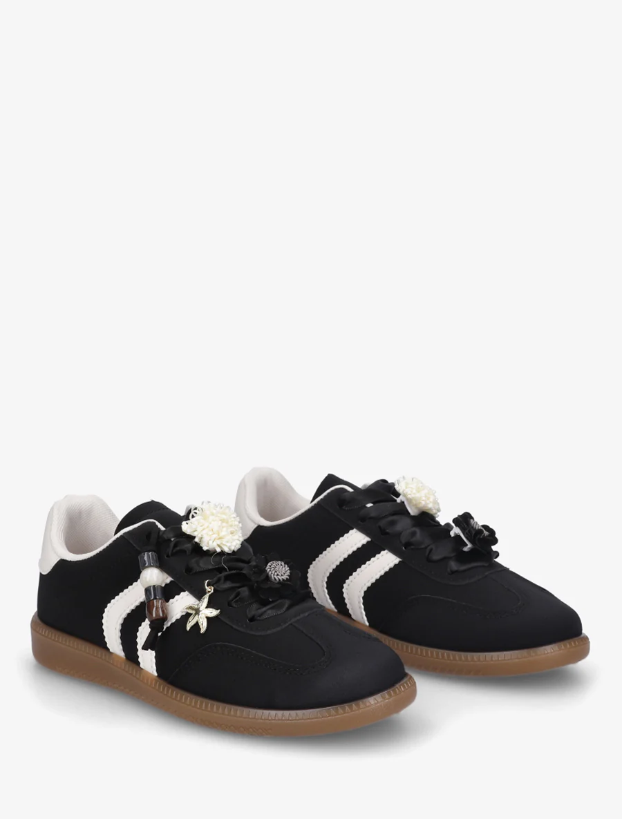 Sneakers met bloemen- en houten parelinzetstukken - Zwart - Image 4