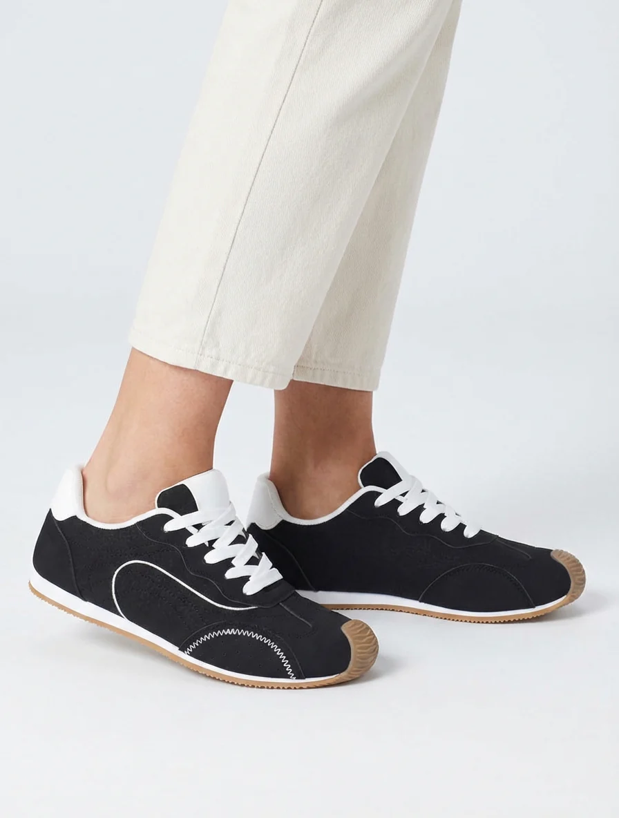 Sneakers met nubuck-effect textuur. - Zwart - Image 5