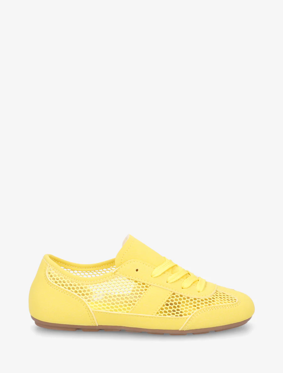 Sneakers van imitatieleer en opengewerkt textiel - Geel