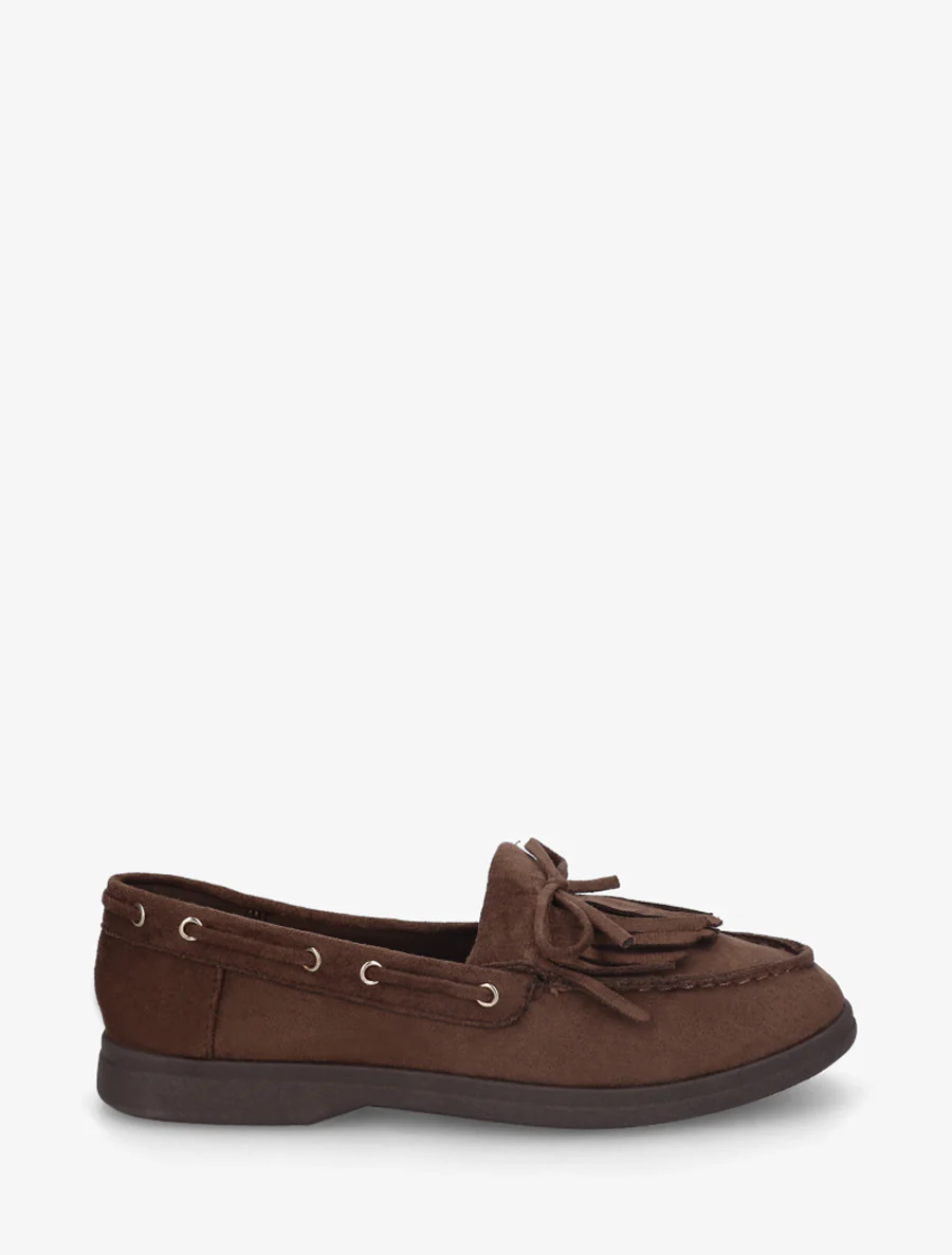 Suède mocassins met franjes en strik. - Bruin