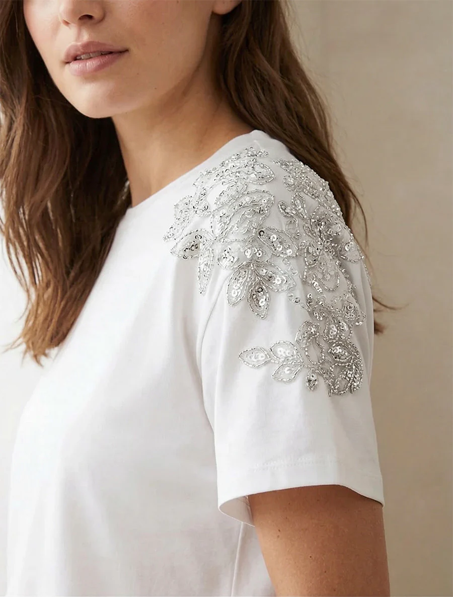 T-shirt met korte mouwen en schouderstrass. - Wit - Image 3