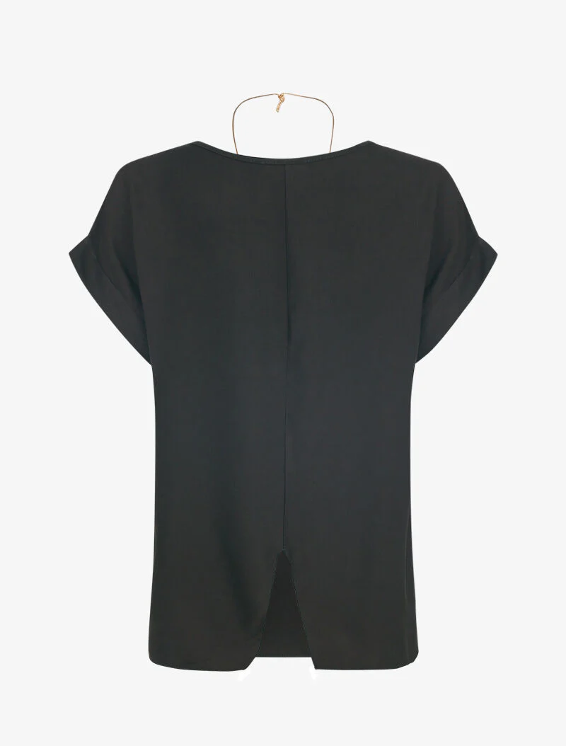Gespleten rugtop en lange ketting - Zwart - Image 2