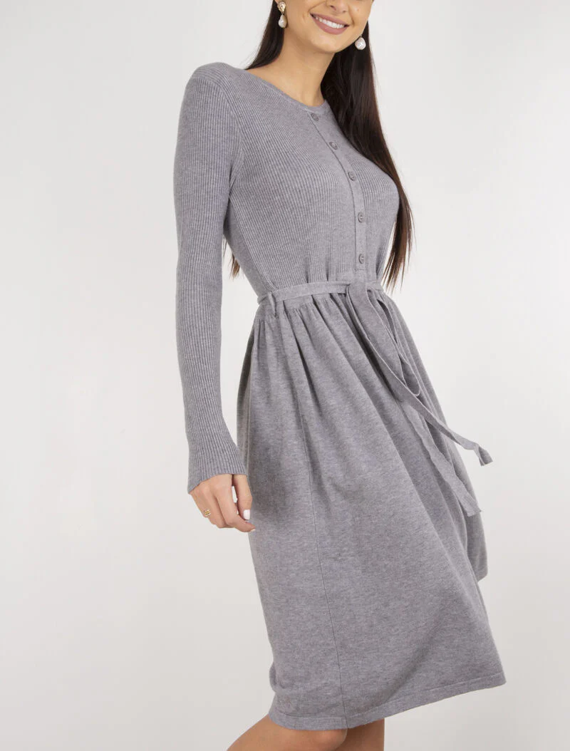 Trui-jurk met knoopsluiting op de buste - grijs