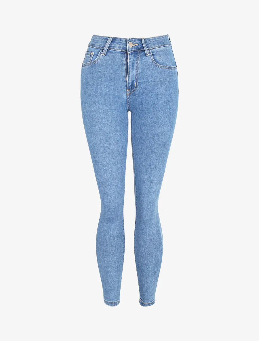 Jean push up met V-naad taille - Lichtblauw